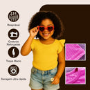 modelo mirim posando em foto blusa infantil 