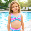 Look de piscina infantil: conjunto estampado personagem Stitch super tendência
